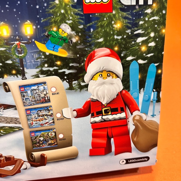 Lego City Adventure Calendar - Picture 5 of 13